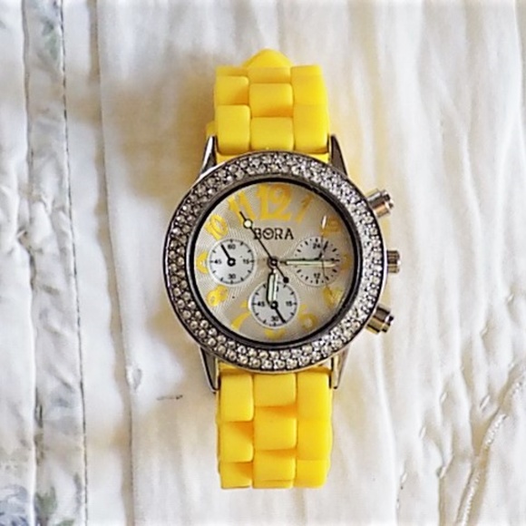 BORA YELLOW NUMERAL SILICONE BAND CRYSTAL WATCH - Picture 2 of 6